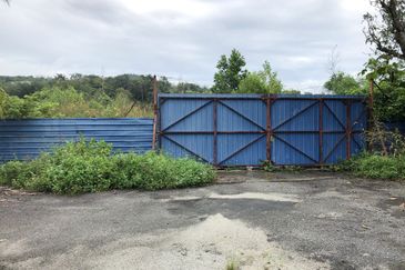 Single Storey Semi D Factory for Rent (1.7 Acres)