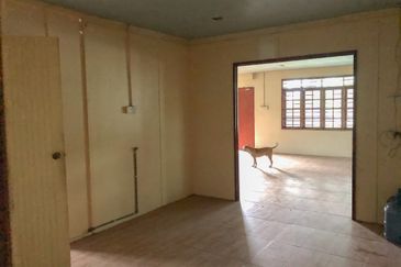 Single Storey Semi D Factory for Rent (1.7 Acres)