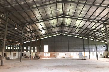 Single Storey Semi D Factory for Rent (1.7 Acres)