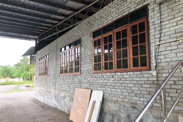 Single Storey Semi D Factory for Rent (1.7 Acres)