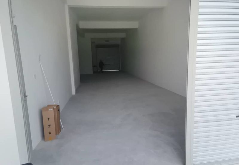 Park Place Shop for Rent 