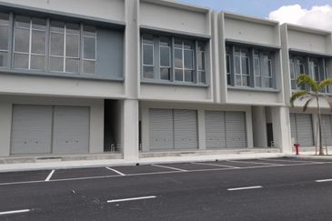 Park Place Shop for Rent 