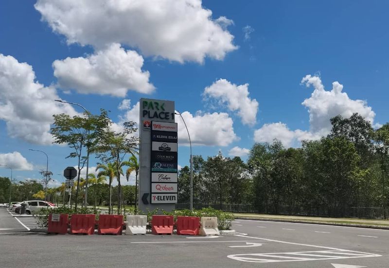 2 Storey Shops @ Cybersouth for Sale 