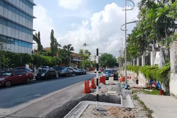 PJ Sec 13 Warehouse for Sale