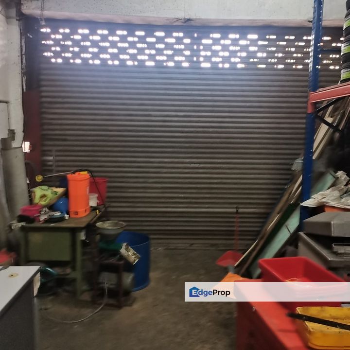 1.5 Storey Warehouse for Sale, Kuala Lumpur, Kepong