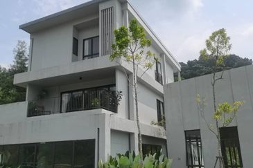 Residential Land for Sale @ Taman Melawati