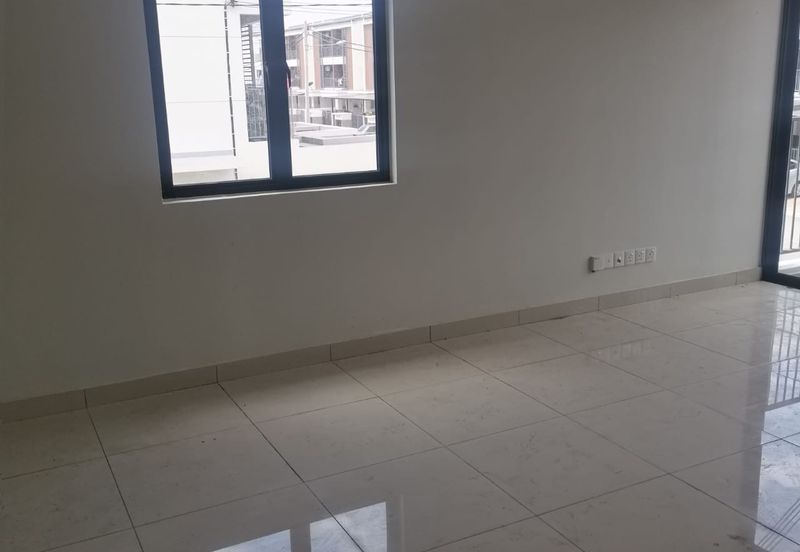 Elegan Residensi, Taman Putra Perdana