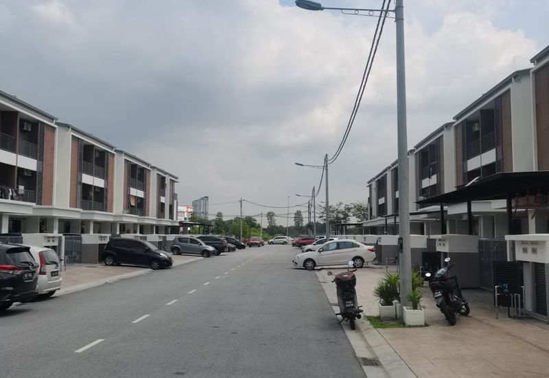 Elegan Residensi, Taman Putra Perdana