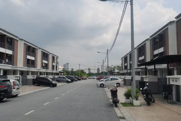 Elegan Residensi, Taman Putra Perdana