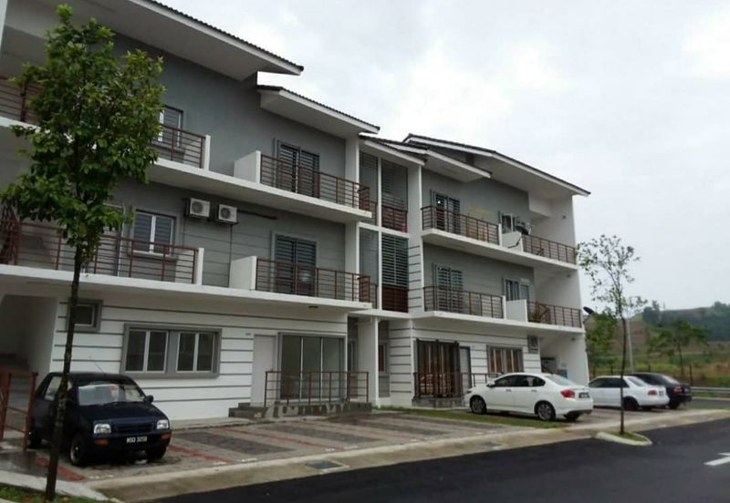 Anggun @ Bandar Ainsdale