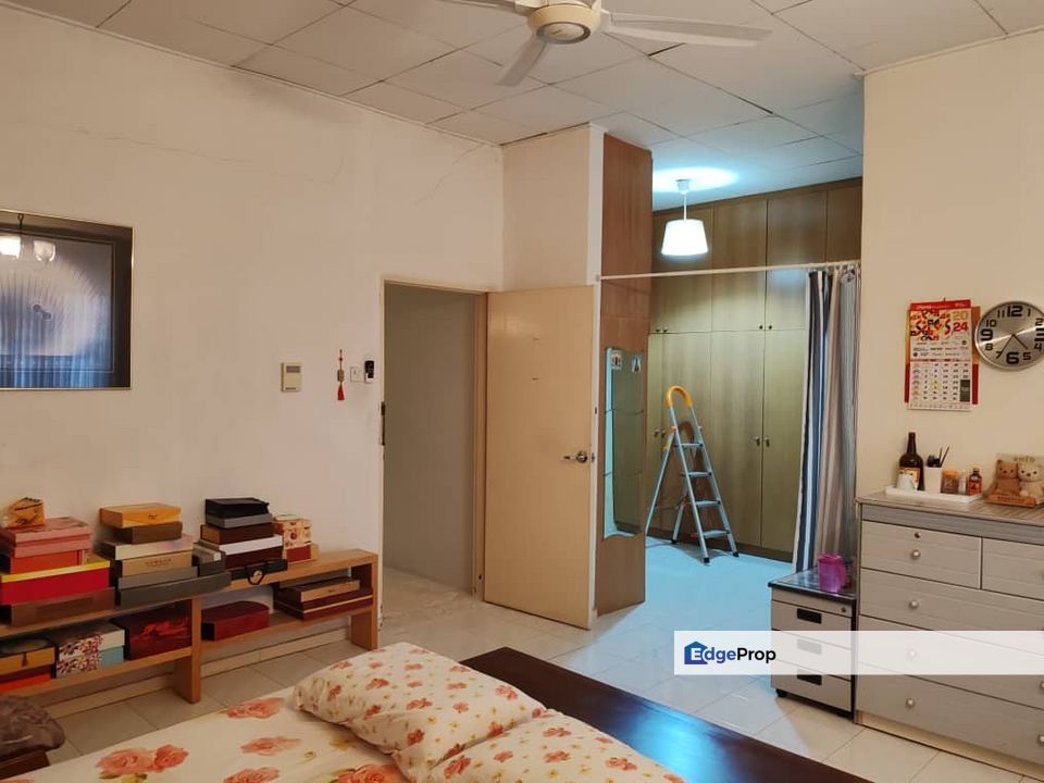 Sungai Long 2 Storey Terrace House for Sale, Selangor, Sungai Buloh