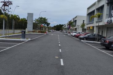 Park Place 1 Commercial Centre