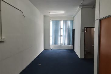 The Trillium @Lake Fields