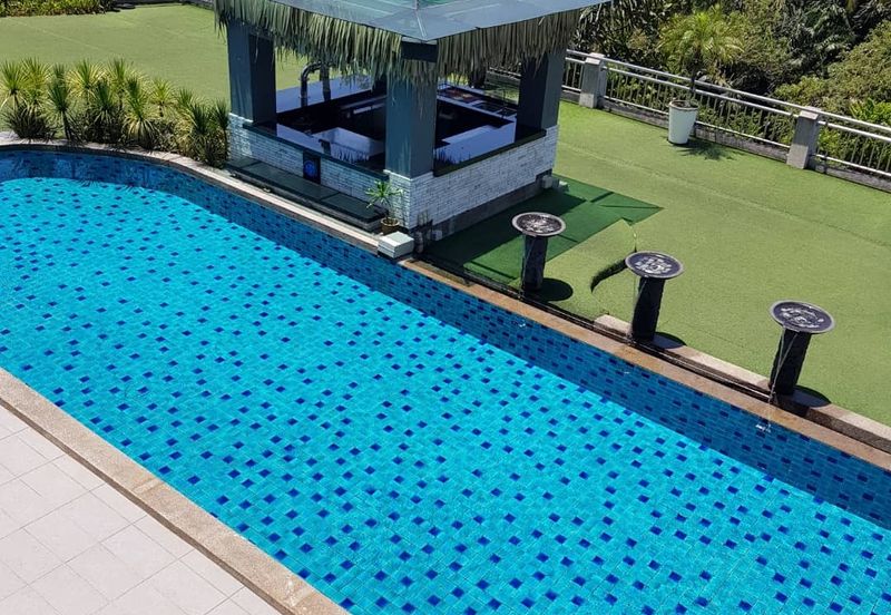 Kenny Hills 2 1/2 - Storey Luxury Bungalow for Sale 