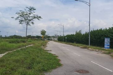 Sime Darby Industrial Land for Sale, Dengkil