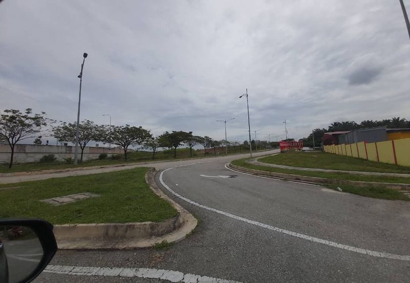 Sime Darby Industrial Land for Sale, Dengkil