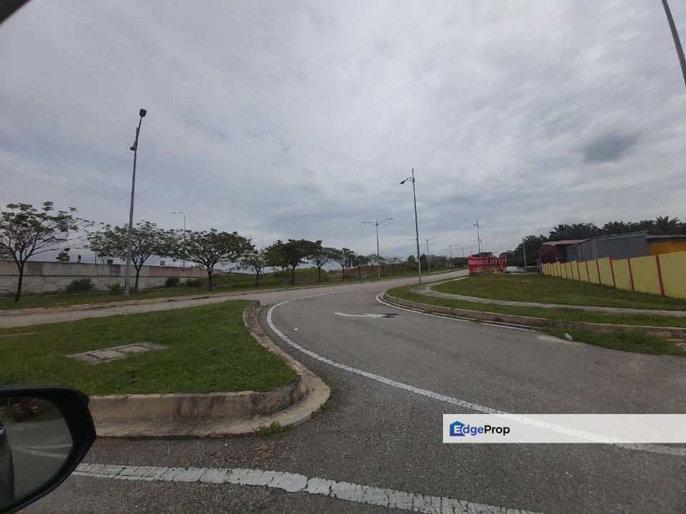 Sime Darby Industrial Land for Sale, Dengkil, Selangor, Dengkil