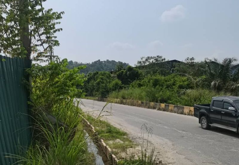 Pulau Meranti Puchong Industrial Land for Sale