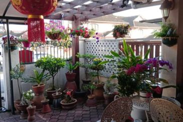 Double Storey Terrace House @ Taman Bahagia Cheras