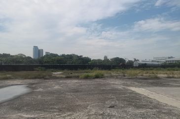 Jalan Kilang PJ Industrial Land for rent