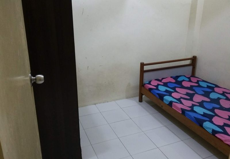 Rumah Teres 2 Tingkat @ Puchong