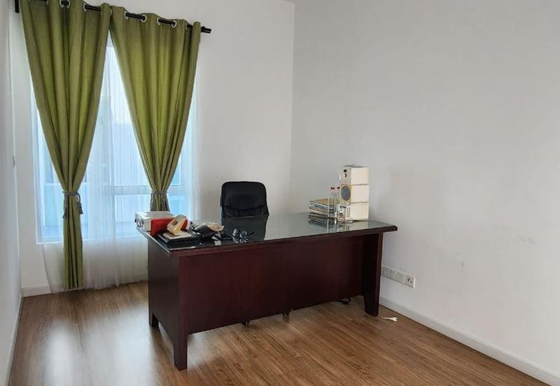 Parkfield Residences, Tropicana Heights