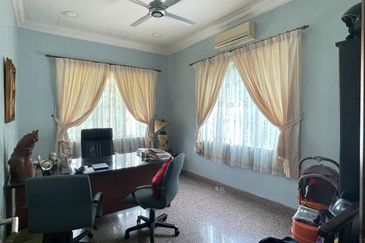 2 Storey Bungalow for Sale @ Taman Equine