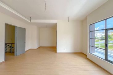 Semanja Kajang Semi-Detached for sale