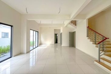 Semanja Kajang Semi-Detached for sale