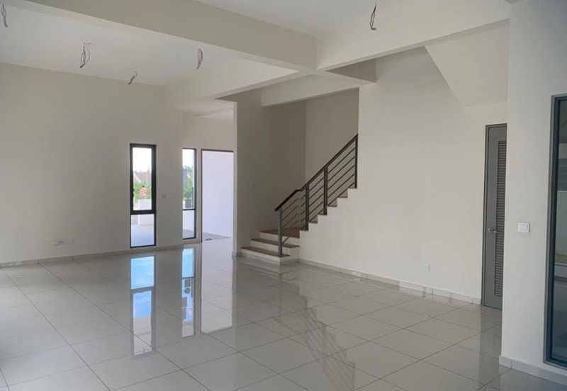 Semanja Kajang Semi-Detached for sale