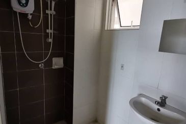 Springville Residence