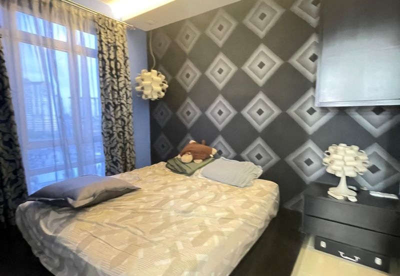 Villa Park Condominium