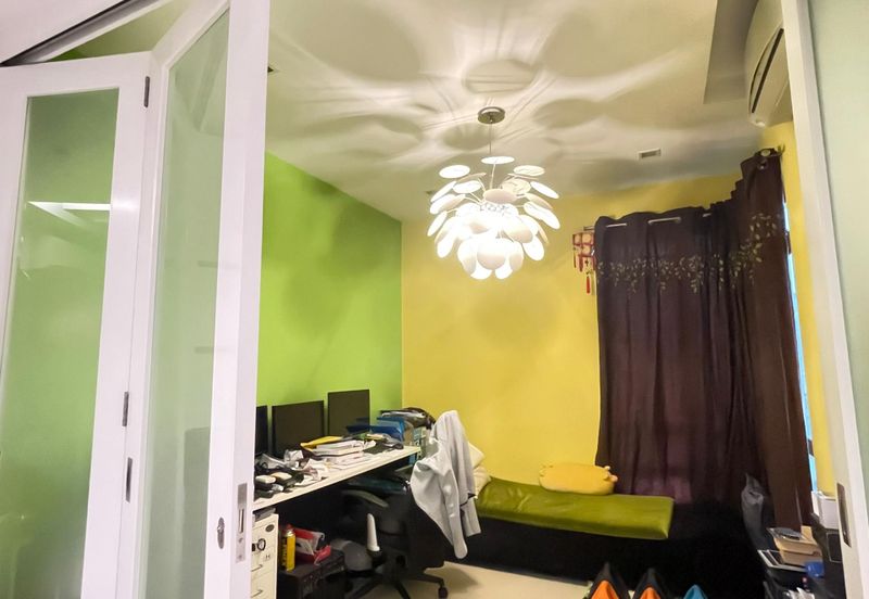 Villa Park Condominium