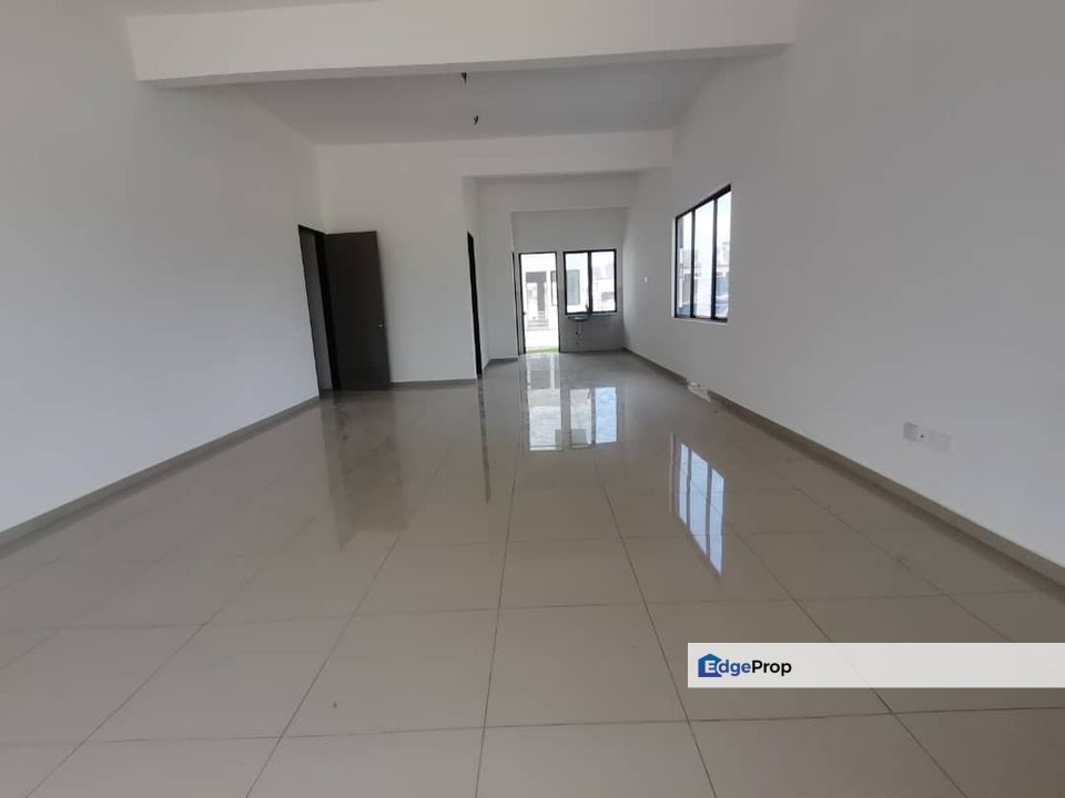 Eriyns Residence 2 Storey Superlink House, Selangor, Bangi