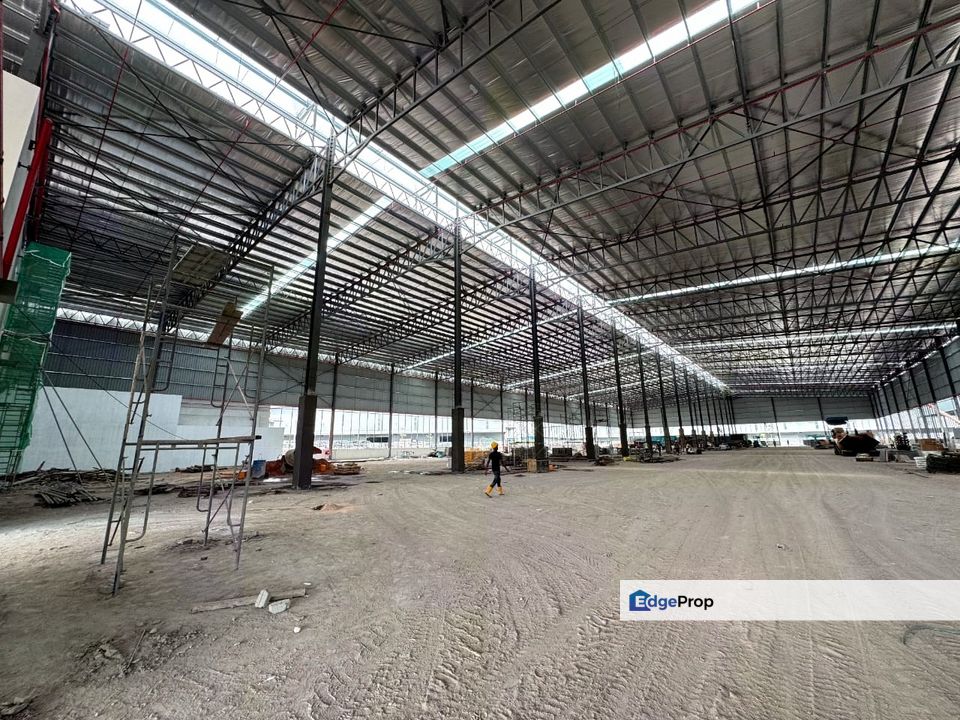 Detached Factory for Sale @ Bandar Enstek , Negeri Sembilan, Nilai