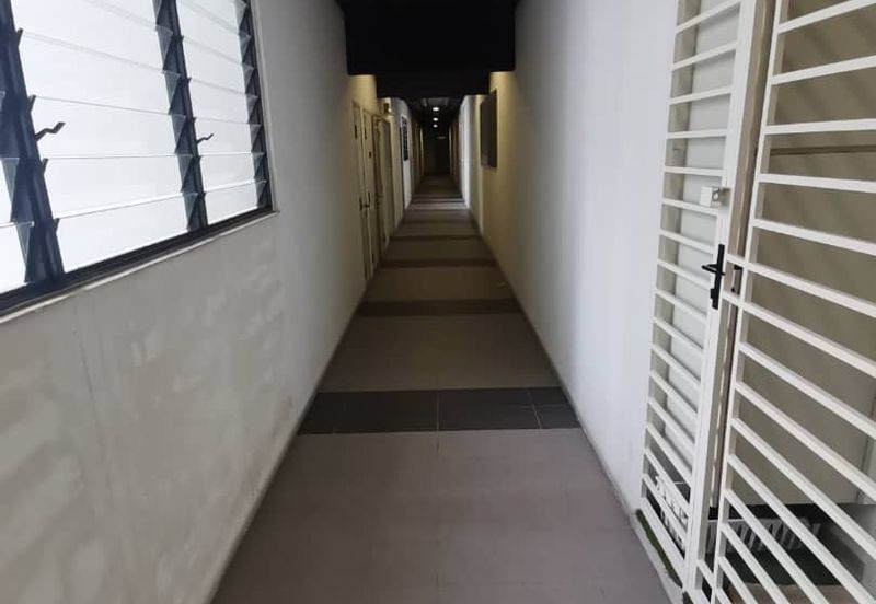 Savanna Executive Suites @ Southville City