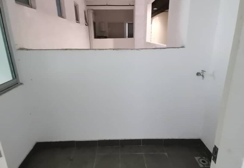 Savanna Executive Suites @ Southville City