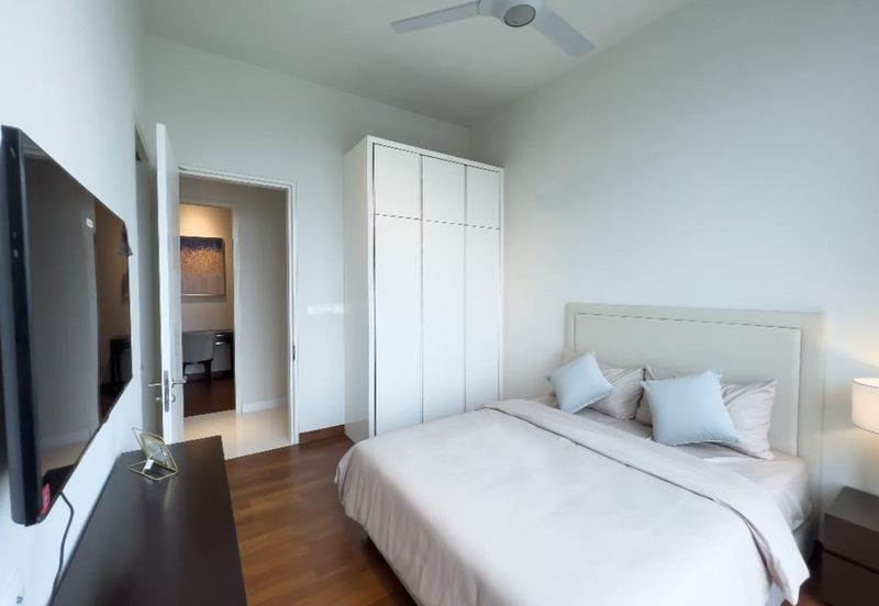 Oxford Residences @ Pavilion Embassy