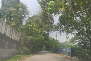Mahkota Cheras Land for Sale