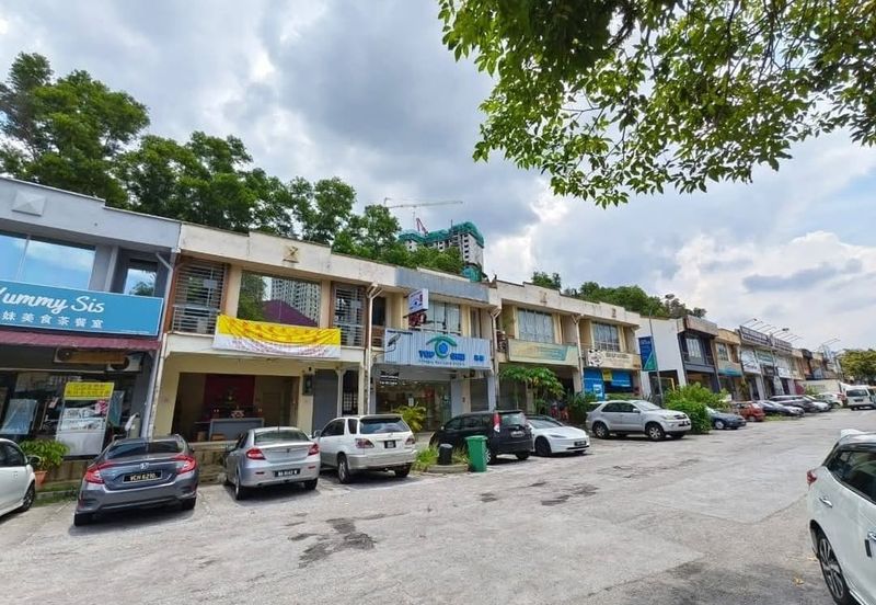 Shop for sale @ Taman Equine