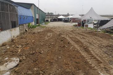 Puchong Commercial Land for sale 