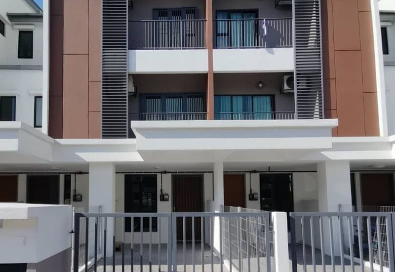 Elegan Residensi, Taman Putra Perdana