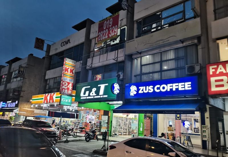 The Trillium @Lake Fields