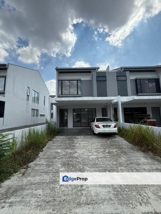 Lambaian Kajang 2 Storey Terrace House for sale 22x75, Selangor, Bangi