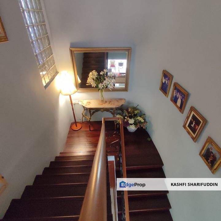 Spacious Bungalow, Ample Parking, Guarded Area. Taman TAR, Ampang., Selangor, Ampang