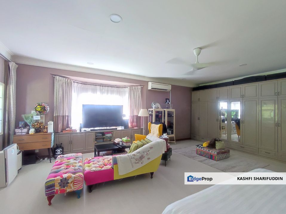 Spacious & nicely renovated cozy home within 15 mins to KLCC area., Selangor, Ampang