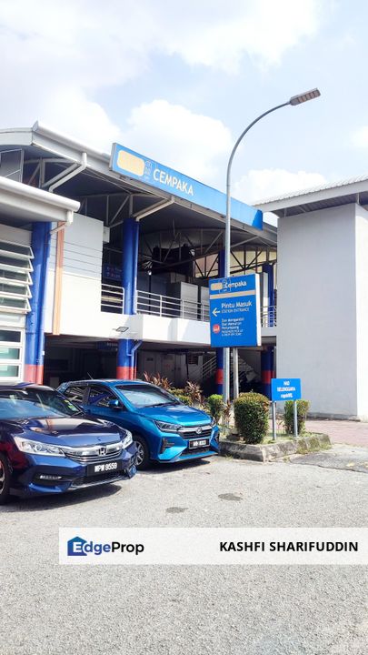 Corner Unit. Sebelah LRT. Low Down payment , Selangor, Ampang