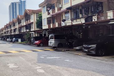 Taman Pinggiran Cempaka