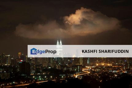 Spacious Penthouse. Well maintained. Great Views. Only 10 mins to KL., Selangor, Ampang