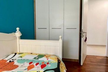 16 Quartz Melawati Condominium